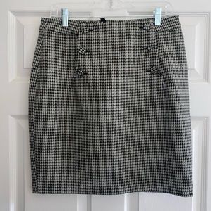 Houndstooth high-waisted pencil skirt